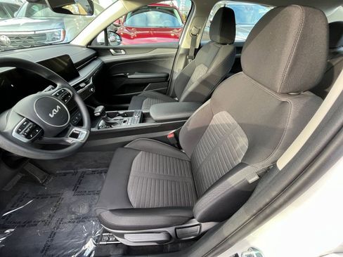 Used 2025 Kia K5 LXS image 28