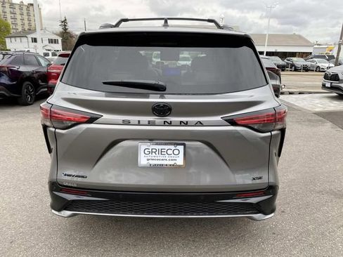 New 2026 Toyota Sienna XSE AWD/4WD image 4