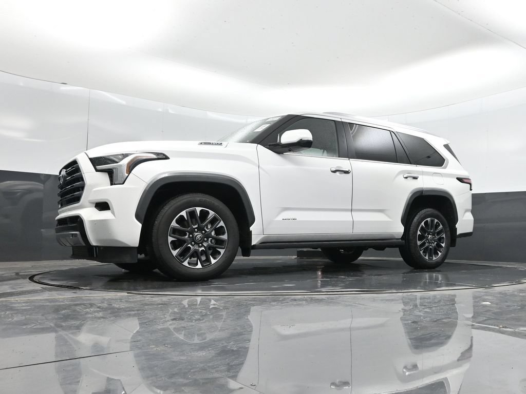 Used 2026 Toyota Sequoia Limited AWD/4WD image 47