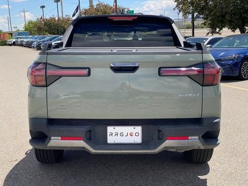 Used 2025 Hyundai Santa Cruz Limited AWD/4WD image 5