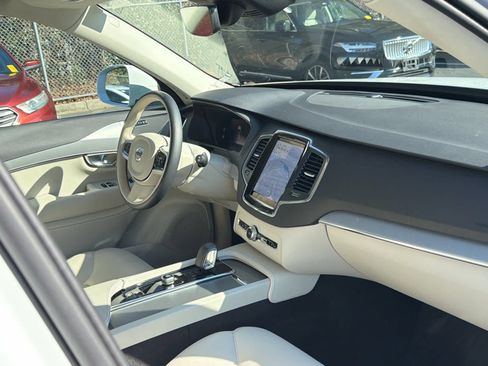 Certified 2024 Volvo XC90 B5 Core w/ Protection Package Premier image 19