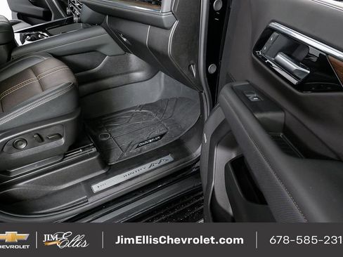 Used 2025 Chevrolet Tahoe High Country w/ Sun And Tow Package image 26