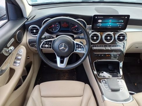 Used 2022 Mercedes-Benz GLC 300 image 19