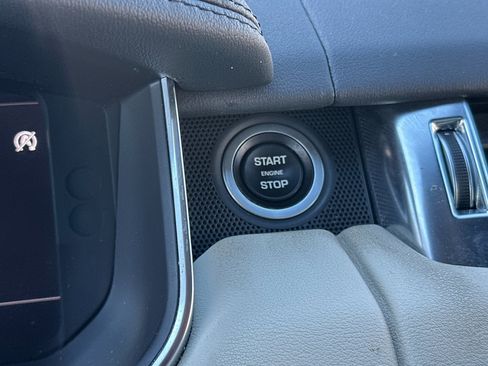 Used 2021 Land Rover Range Rover Sport HSE Silver Edition image 23