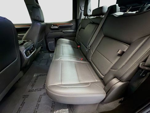 Used 2022 GMC Sierra 1500 Denali w/ Denali Reserve Package AWD/4WD image 13