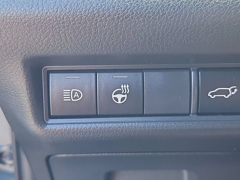 Used 2024 Toyota Grand Highlander AWD image 20