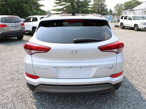 Used 2016 Hyundai Tucson Limited w/ Option Group 03 AWD/4WD image 8