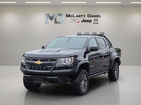 Used 2018 Chevrolet Colorado ZR2 AWD/4WD image 2