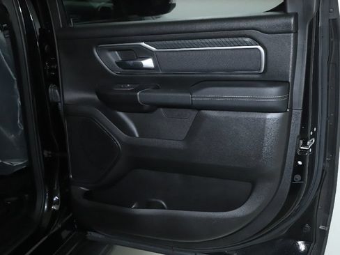 Used 2025 RAM 1500 Big Horn AWD/4WD image 33