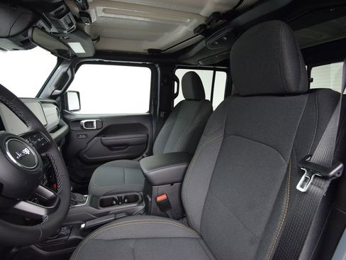 New 2026 Jeep Gladiator Willys image 37