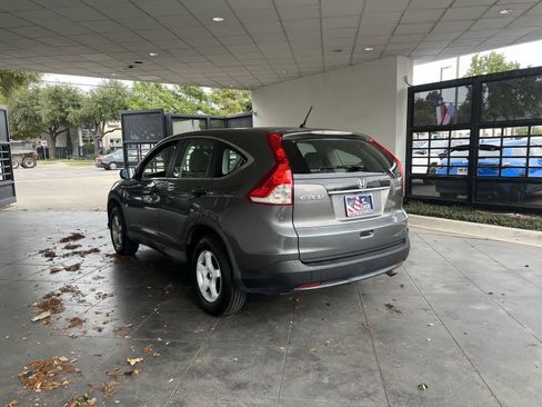 Used 2014 Honda CR-V LX image 4