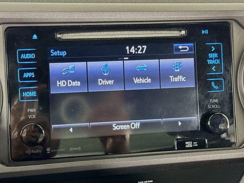 Used 2019 Toyota Tacoma TRD Off-Road w/ Technology Package image 36