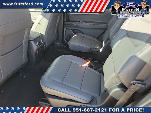 New 2026 Ford Explorer Active w/ Active Comfort Package image 15