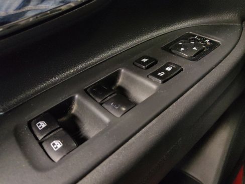Used 2016 Mitsubishi Outlander SEL FWD image 27