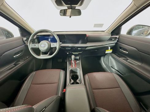 New 2026 Nissan Kicks SR w/ SR Premium Package image 17