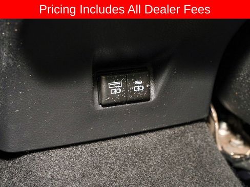 Used 2025 Toyota Camry LE FWD image 7
