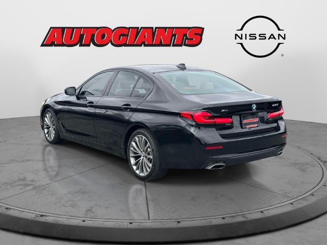 Used 2023 BMW 530i xDrive w/ Convenience Package AWD/4WD image 5