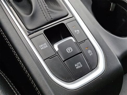 Used 2020 Hyundai Santa Fe SEL w/ Convenience + Premium Package image 25