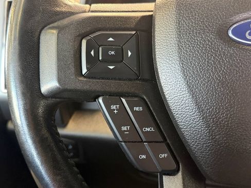 Used 2017 Ford F150 XLT w/ Equipment Group 302A Luxury AWD/4WD image 29