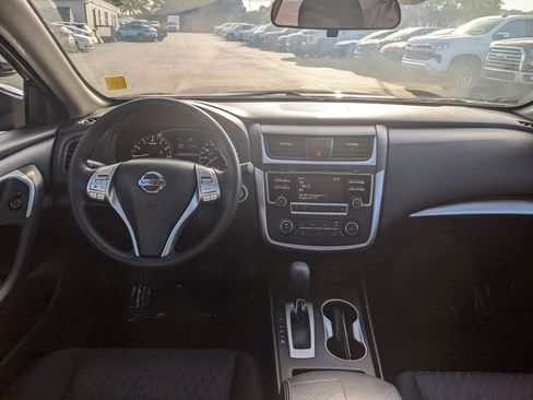 Used 2016 Nissan Altima 2.5 S w/ Power Driver Seat Package image 19