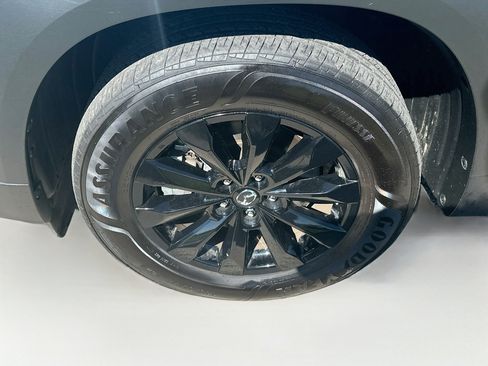 Used 2025 MAZDA CX-50 AWD 2.5 S w/ Premium Package image 11