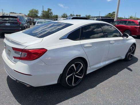 Used 2019 Honda Accord Sport image 7