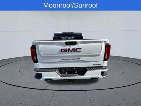Used 2022 GMC Sierra 1500 AT4 w/ AT4 Premium Package AWD/4WD image 4