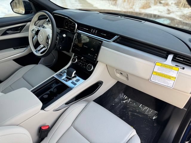 New 2026 Jaguar F-PACE R-Dynamic S AWD/4WD image 19