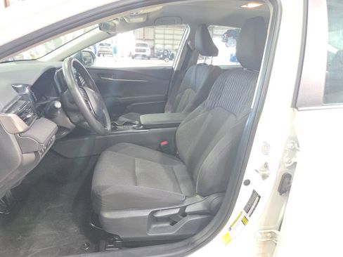 Used 2025 Toyota Camry LE FWD image 3