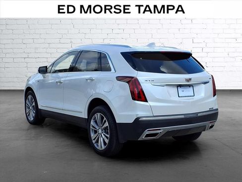 Certified 2024 Cadillac XT5 Premium Luxury FWD image 3