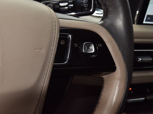 Certified 2023 Lincoln Aviator Reserve w/ Elements Package Plus image 26