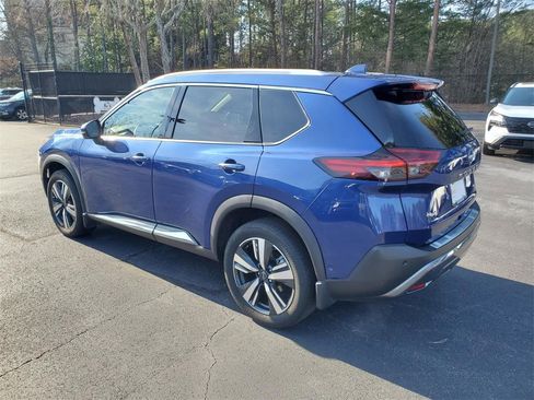 Certified 2023 Nissan Rogue SL w/ SL Premium Package image 7