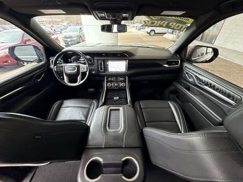 Certified 2022 GMC Yukon XL Denali image 21