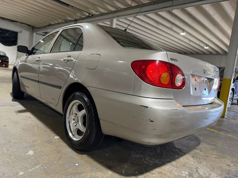 Used 2003 Toyota Corolla FWD image 3