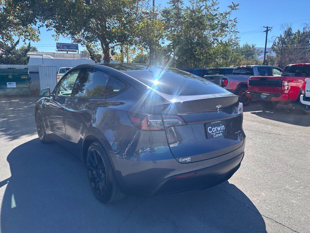 Used 2022 Tesla Model Y Long Range AWD/4WD image 6