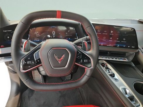 Used 2026 Chevrolet Corvette Stingray Coupe w/ 1LT RWD image 10