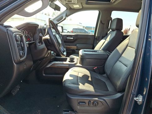 Used 2022 Chevrolet Silverado 1500 RST w/ Convenience Package II image 13