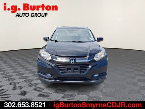 Used 2018 Honda HR-V EX image 2