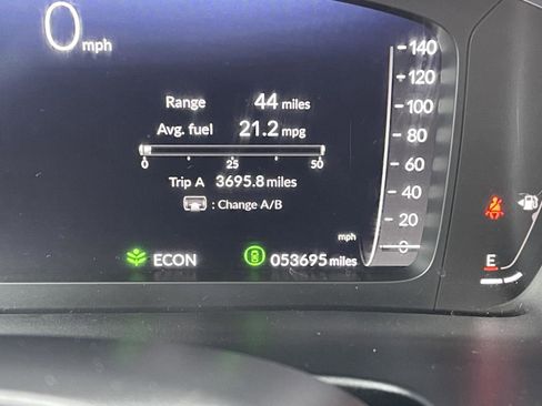 Used 2023 Honda Pilot Elite image 8