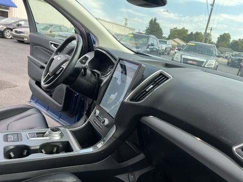 Used 2021 Ford Edge Titanium w/ Equipment Group 301A image 31