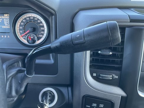 Used 2018 RAM 3500 Tradesman w/ Chrome Appearance Group image 18