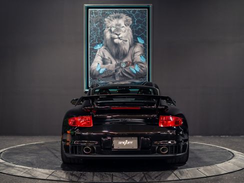 Used 2008 Porsche 911 GT2 RWD image 21