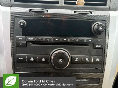 Used 2011 Chevrolet Traverse LTZ image 13