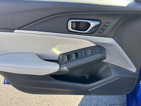 Certified 2025 Acura Integra A-Spec image 22