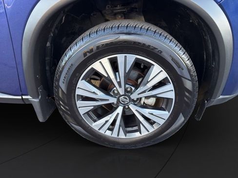 Used 2021 Nissan Rogue SV w/ Premium Package image 24
