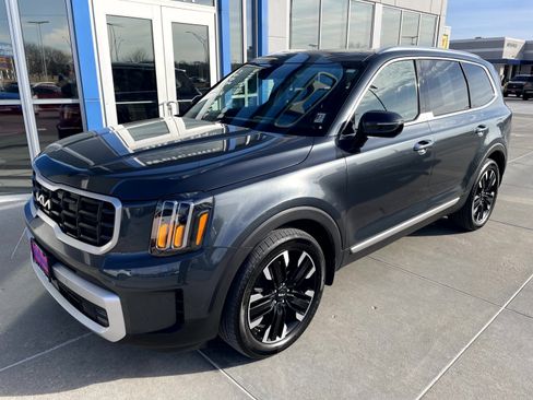 Used 2024 Kia Telluride SX image 4