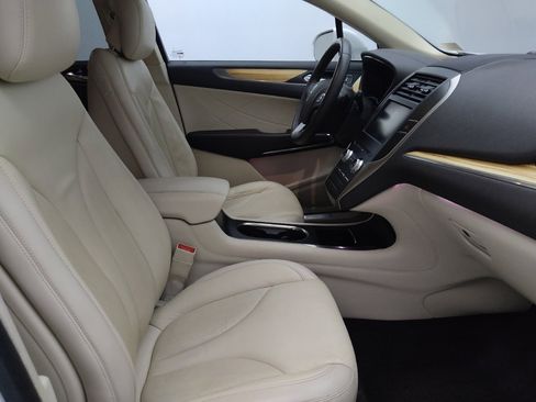 Used 2015 Lincoln MKC FWD w/ Equipment Group 101A Select image 21