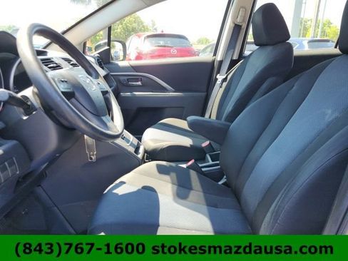 Used 2014 MAZDA MAZDA5 Sport FWD image 16