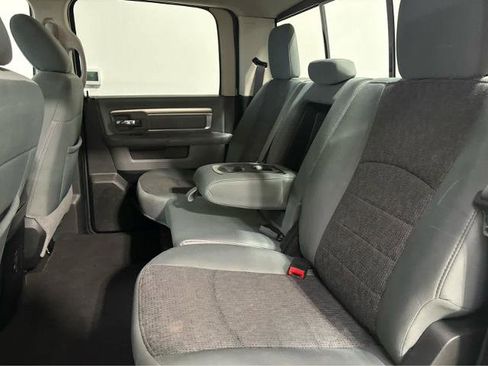 Used 2018 RAM 1500 Big Horn AWD/4WD image 15