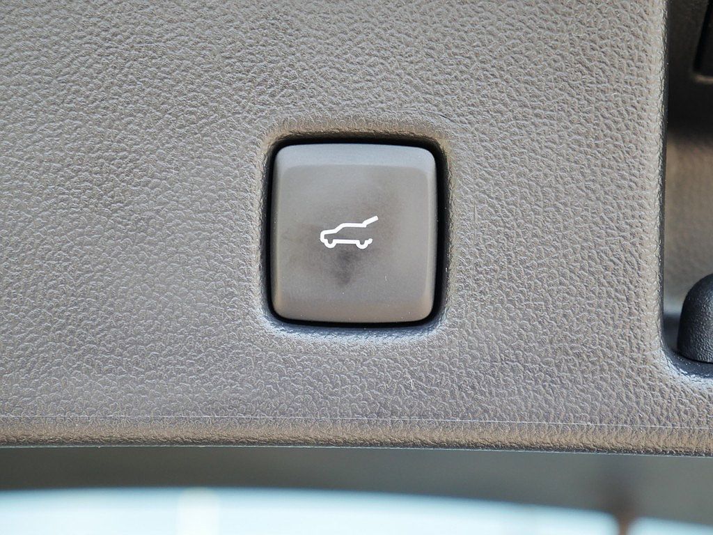 Used 2023 Ford Escape Platinum w/ Premium Technology Package AWD/4WD image 49